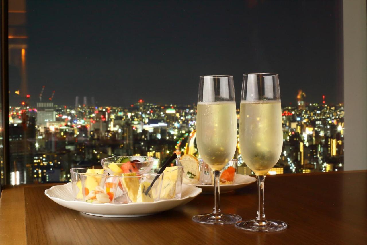 Nagoya Prince Hotel Sky Tower Exteriör bild Champagne flutes